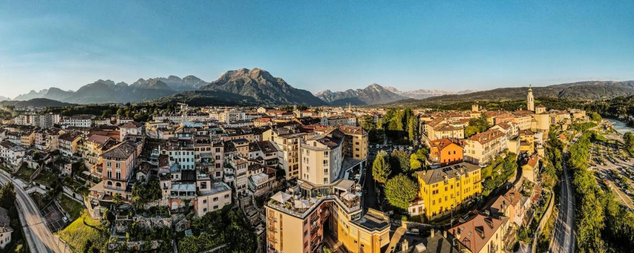 Suites Hotel Astor Belluno Luaran gambar