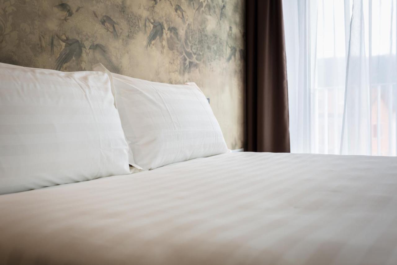 Suites Hotel Astor Belluno Luaran gambar